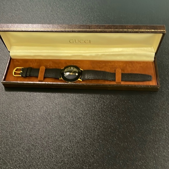 Vintage GUCCI watch - rare - Picture 3 of 9
